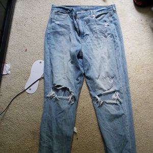 Size 14 American eagle mom Jean's